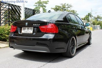 BMW   - BMW E90 3-