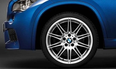 BMW    M Double-Spoke 225