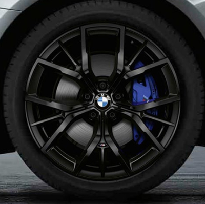 BMW Performance   BMW Y-Spoke 845M Jet Black    Pirelli P Zero Winter RSC