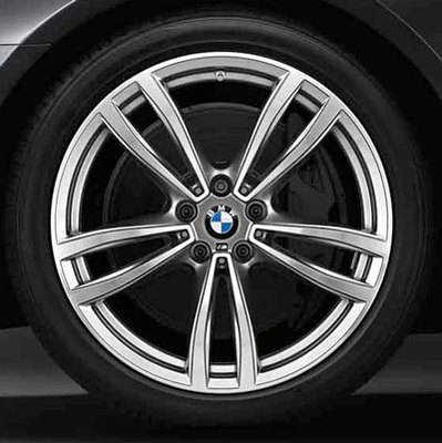 BMW Performance   BMW Double Spoke 647M    Continental Viking Contact 7