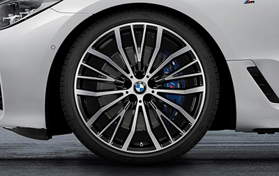   BMW V-Spoke 687 Bicolor    Pirelli P Zero &#9734; RSC